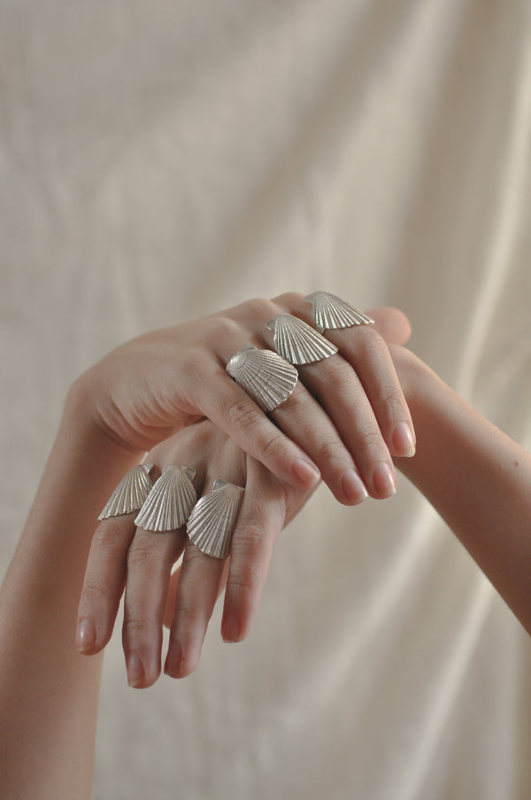 SCALLOP ring
